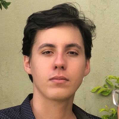 Headshot of Mat Guimaraes
